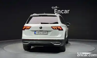 Volkswagen Tiguan 2022 2.0 гидро в Москве № 896038, миниатюра 4