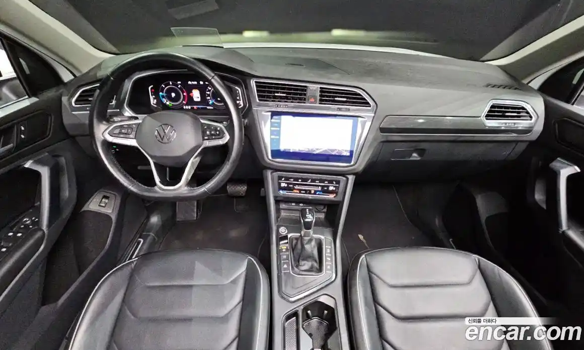 Volkswagen Tiguan 2022 2.0 гидро в Москве № 896038, фото 7