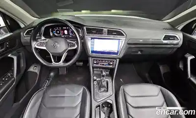 Volkswagen Tiguan 2022 2.0 гидро в Москве № 896038, миниатюра 7