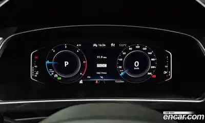 Volkswagen Tiguan 2022 2.0 гидро в Москве № 896038, миниатюра 8