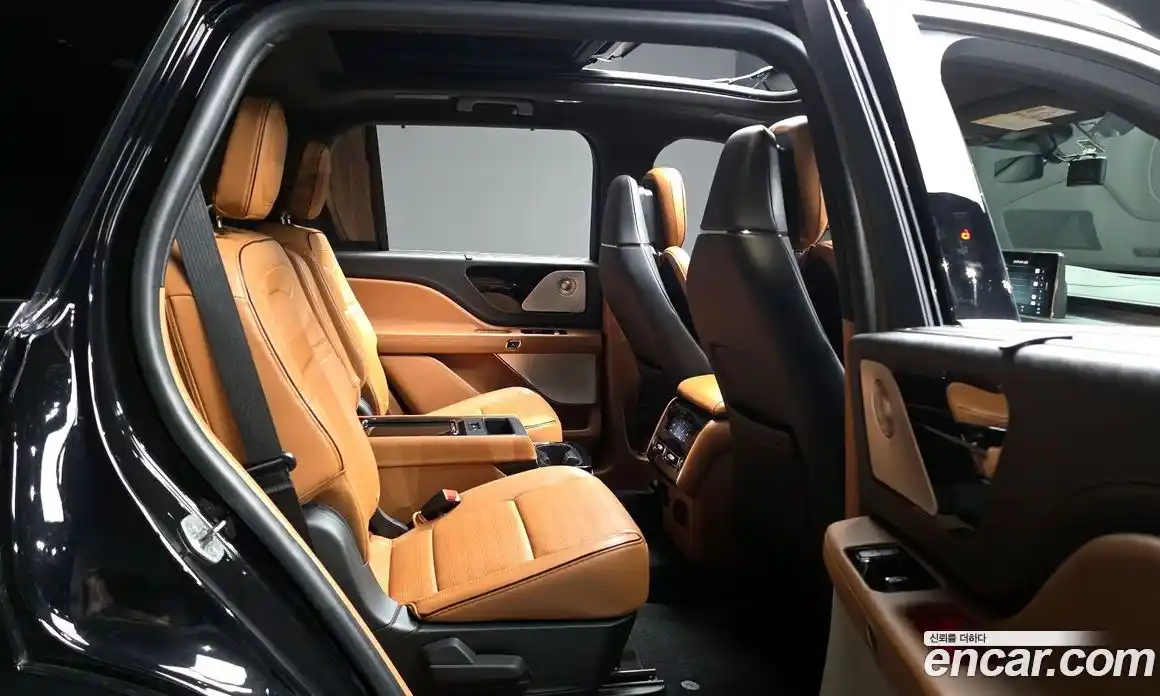 Lincoln Aviator 2023 3.0 гидро в Москве № 897118, фото 12