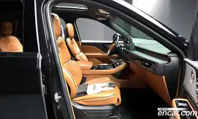 Lincoln Aviator 2023 3.0 гидро в Москве № 897118, миниатюра 10