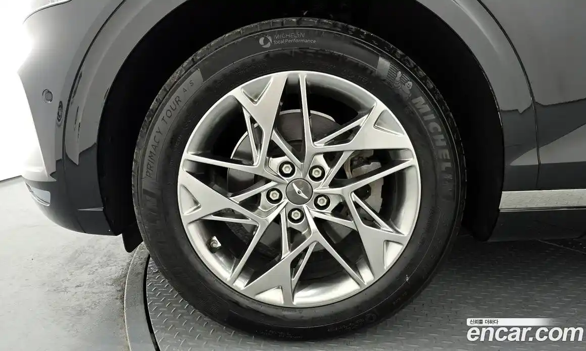 Genesis GV70 2021 2.5 Автомат в Москве № 930463, фото 5