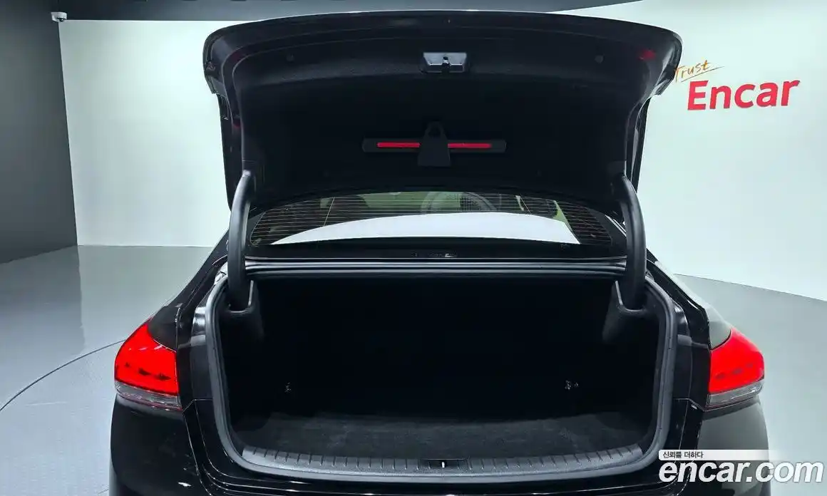 Genesis G80 2019 3.3 Автомат в Москве № 930760, фото 20