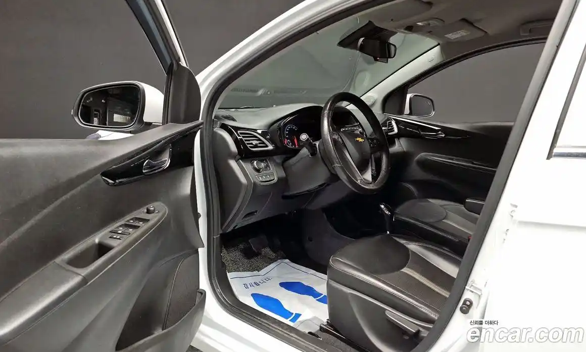 Chevrolet Spark 2020 1.0 Автомат в Москве № 935810, фото 10