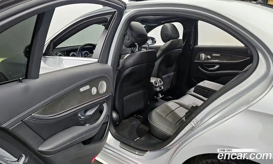 Mercedes-Benz E-Class 2020 2.0 гидро, фото 11