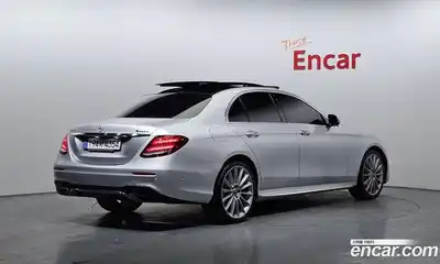 Mercedes-Benz E-Class 2020 2.0 гидро, миниатюра 2