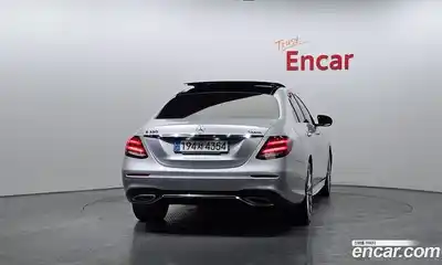 Mercedes-Benz E-Class 2020 2.0 гидро, миниатюра 4