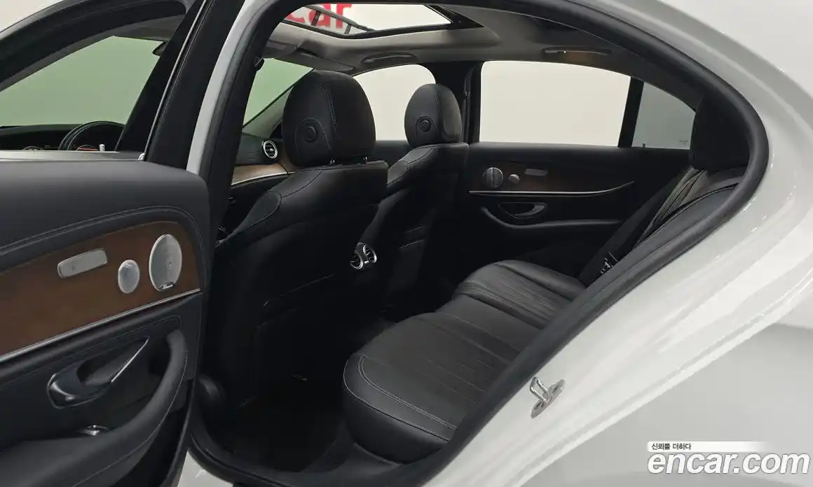 Mercedes-Benz E-Class 2019 2.0 гидро, фото 12