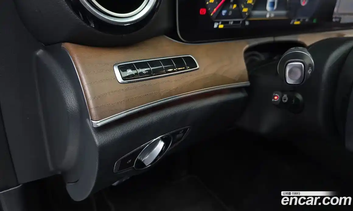 Mercedes-Benz E-Class 2019 2.0 гидро, фото 14