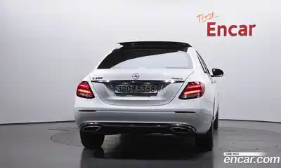 Mercedes-Benz E-Class 2019 2.0 гидро, миниатюра 4