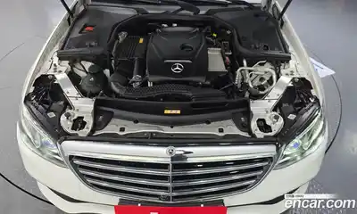 Mercedes-Benz E-Class 2019 2.0 гидро, миниатюра 6