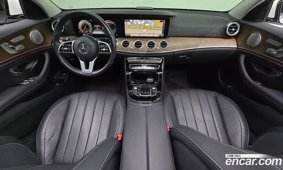 Mercedes-Benz E-Class 2019 2.0 гидро, фото 7
