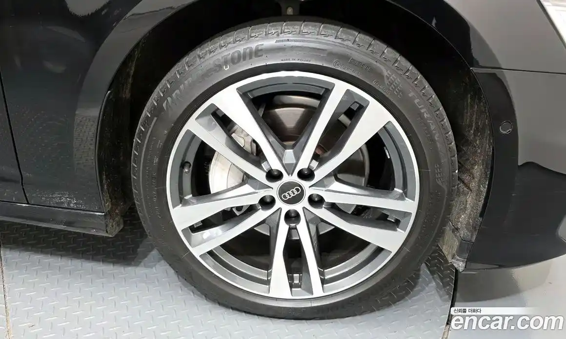 Audi A6 2021 2.0 гидро в Москве, фото 5
