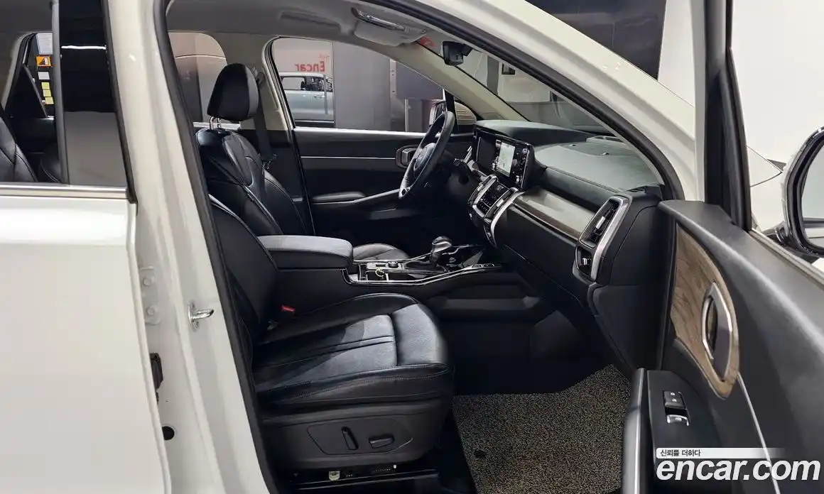 Kia Sorento 2022 2.2 Автомат в Москве № 972735, фото 10