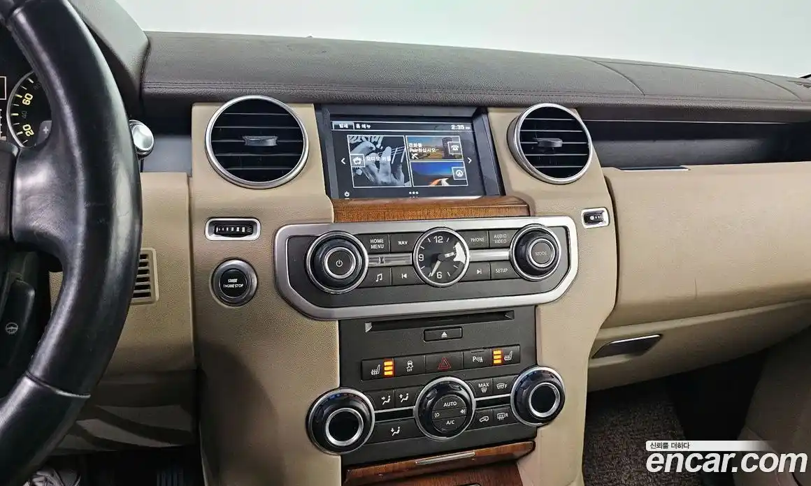 Land Rover Discovery 2016 3.0 гидро в Москве № 975671, фото 17