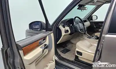 Land Rover Discovery 2016 3.0 гидро в Москве № 975671, миниатюра 10