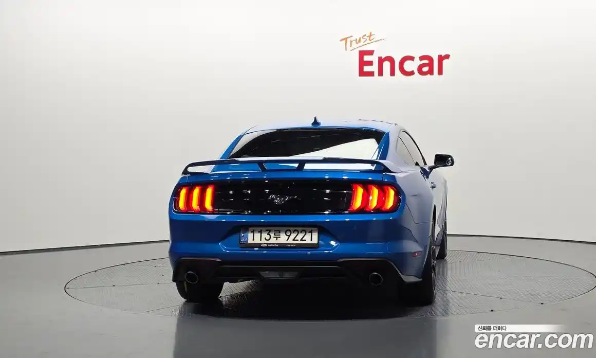 Ford Mustang 2021 2.3 гидро в Москве № 976253, фото 4