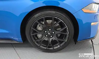 Ford Mustang 2021 2.3 гидро в Москве № 976253, миниатюра 5