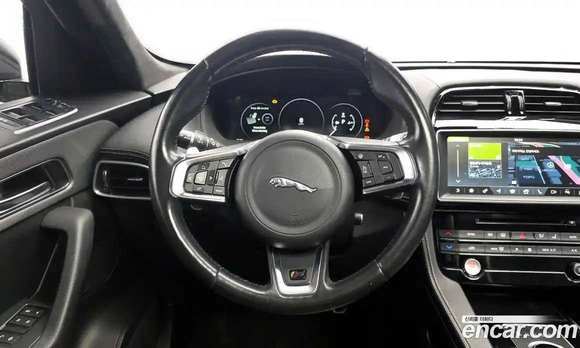 Jaguar F-Pace 2017 3.0 гидро в Москве № 976526, фото 13