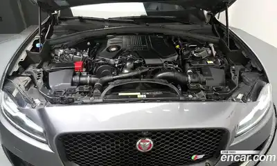 Jaguar F-Pace 2017 3.0 гидро в Москве № 976526, миниатюра 6