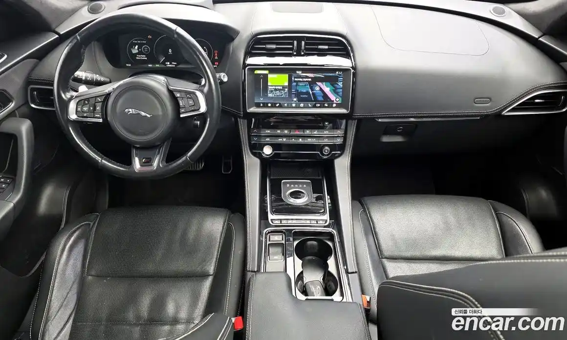 Jaguar F-Pace 2017 3.0 гидро в Москве № 976526, фото 7