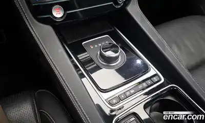 Jaguar F-Pace 2017 3.0 гидро в Москве № 976526, миниатюра 9