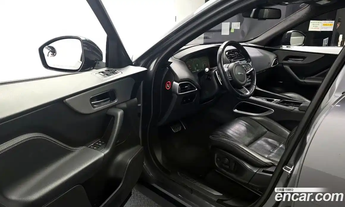 Jaguar F-Pace 2017 3.0 гидро в Москве № 976526, фото 10