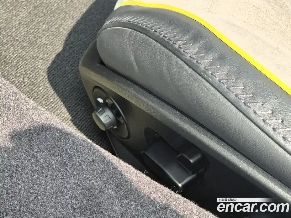 McLaren Artura 2023 3.0 гидро в Москве № 976768, фото 13