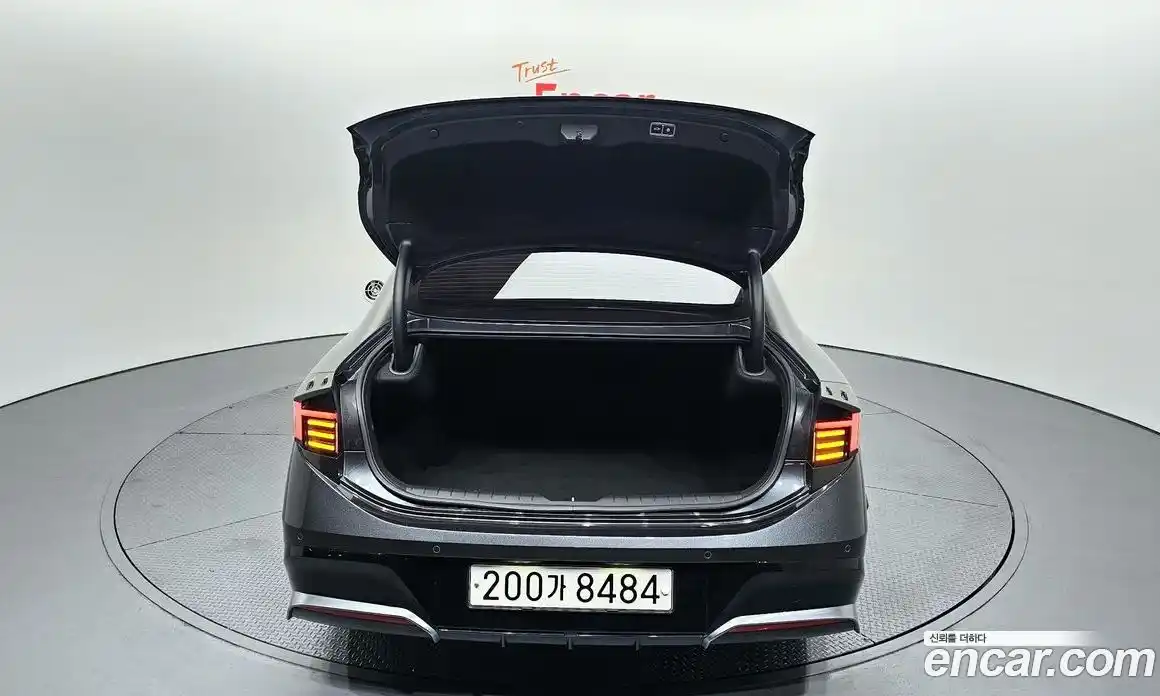 Hyundai Sonata 2023 1.6 Автомат в Москве № 1002433, фото 20