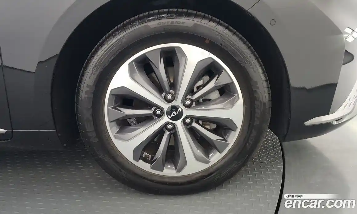 Kia K8 2022 1.6 Автомат в Москве № 1002778, фото 5