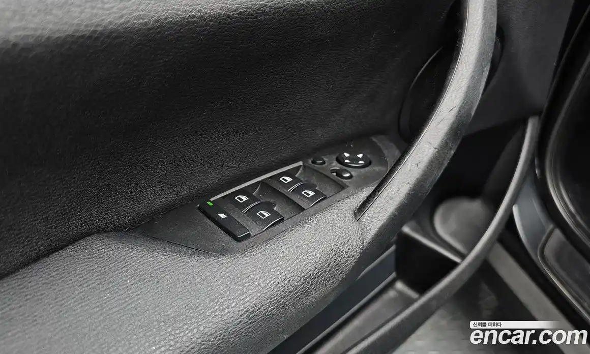 BMW X1 2014 2.0 гидро в Москве № 1004587, фото 17
