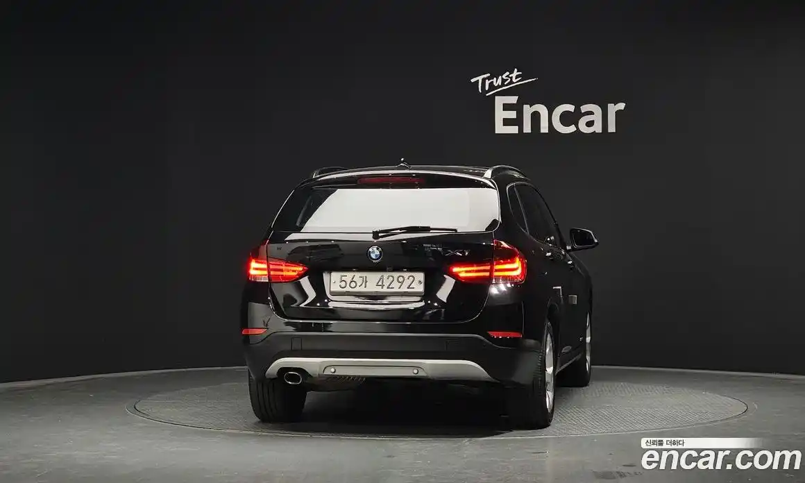 BMW X1 2014 2.0 гидро в Москве № 1004587, фото 4