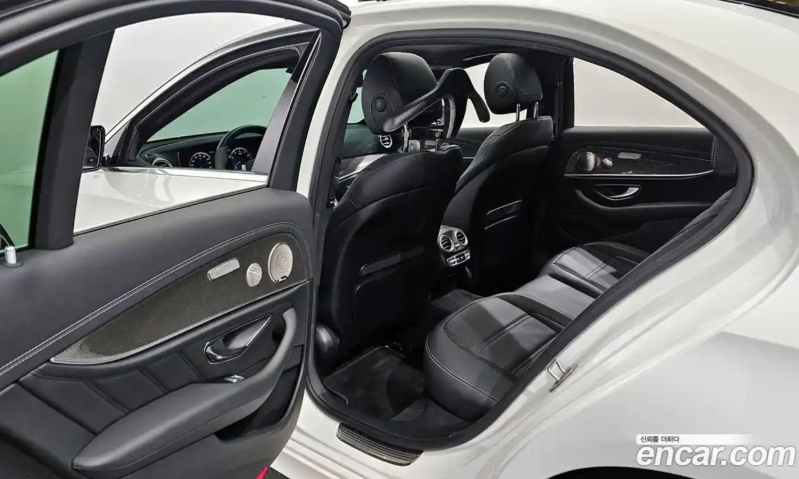 Mercedes-Benz E-Class 2022 3.0 гидро в Москве № 1005137, фото 11