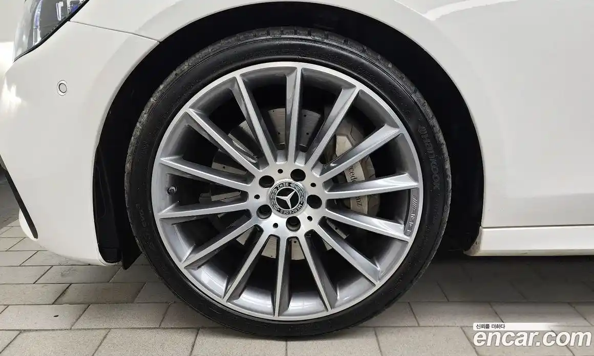 Mercedes-Benz E-Class 2021 2.0 гидро, фото 5