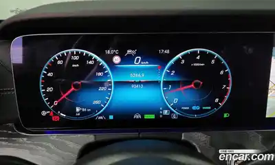 Mercedes-Benz E-Class 2021 2.0 гидро, миниатюра 8