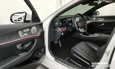 Mercedes-Benz E-Class 2021 2.0 гидро, миниатюра 10