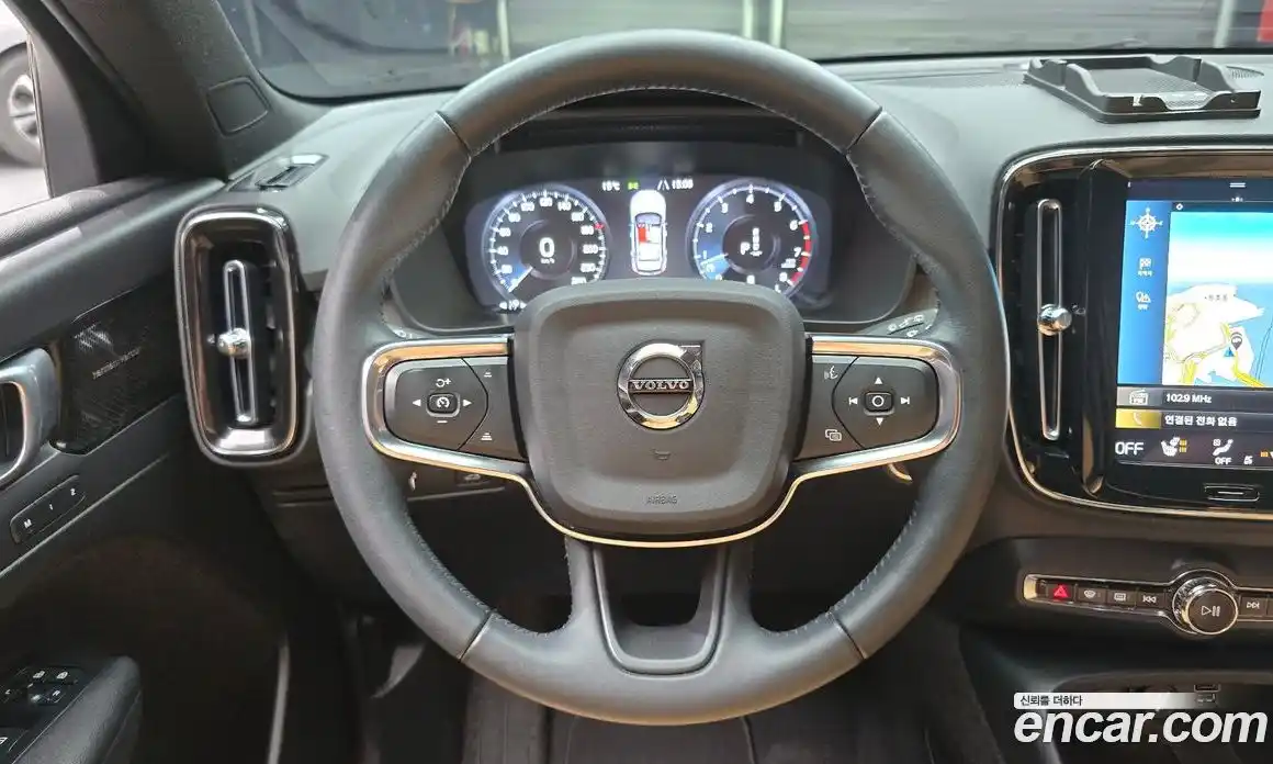 Volvo XC40 2021 2.0 гидро в Москве № 1008706, фото 13
