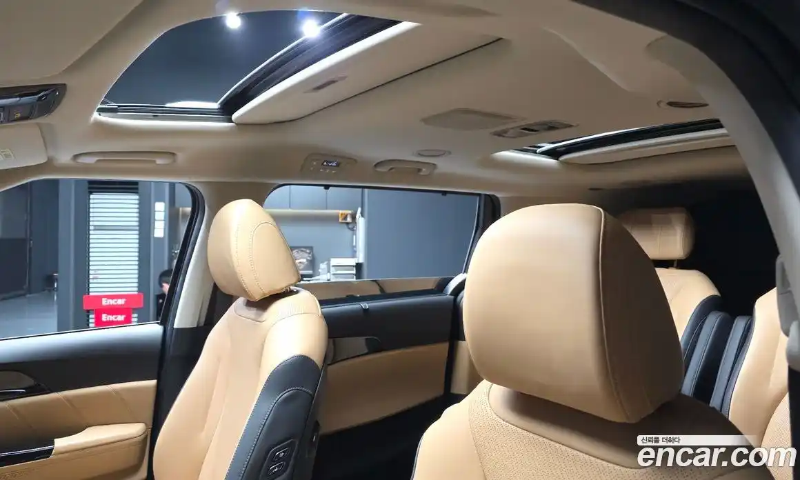 Kia Canival 2022 3.5 Автомат в Москве № 1009350, фото 18