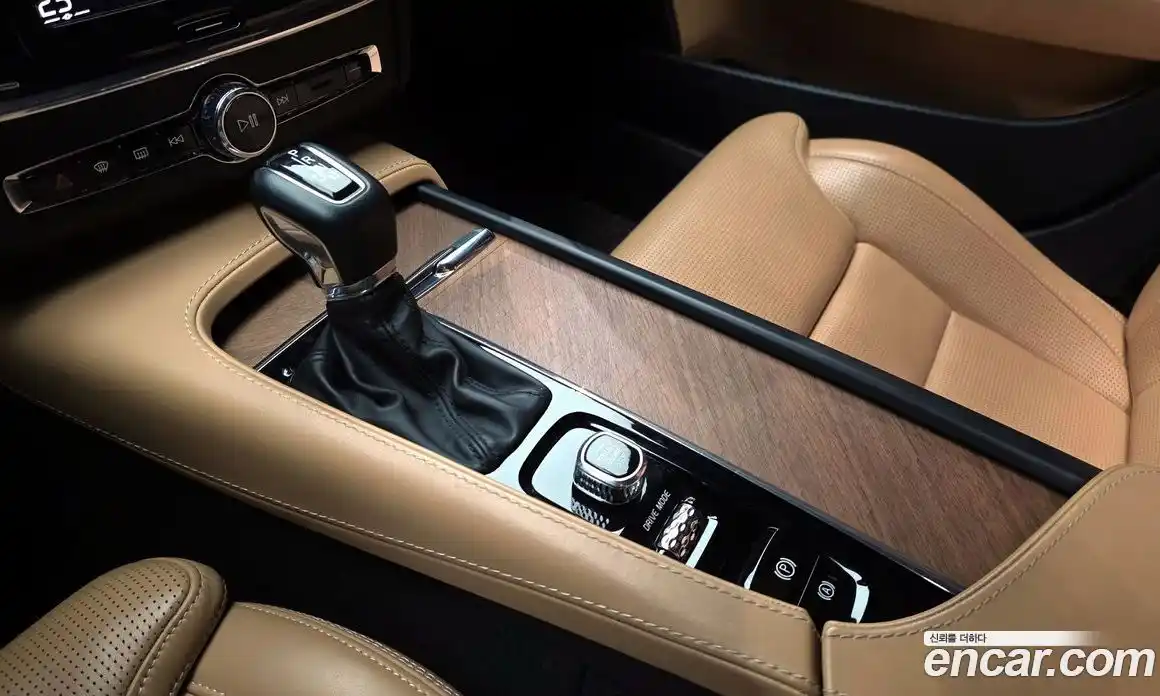 Volvo S90 2019 2.0 гидро в Москве № 1009776, фото 9