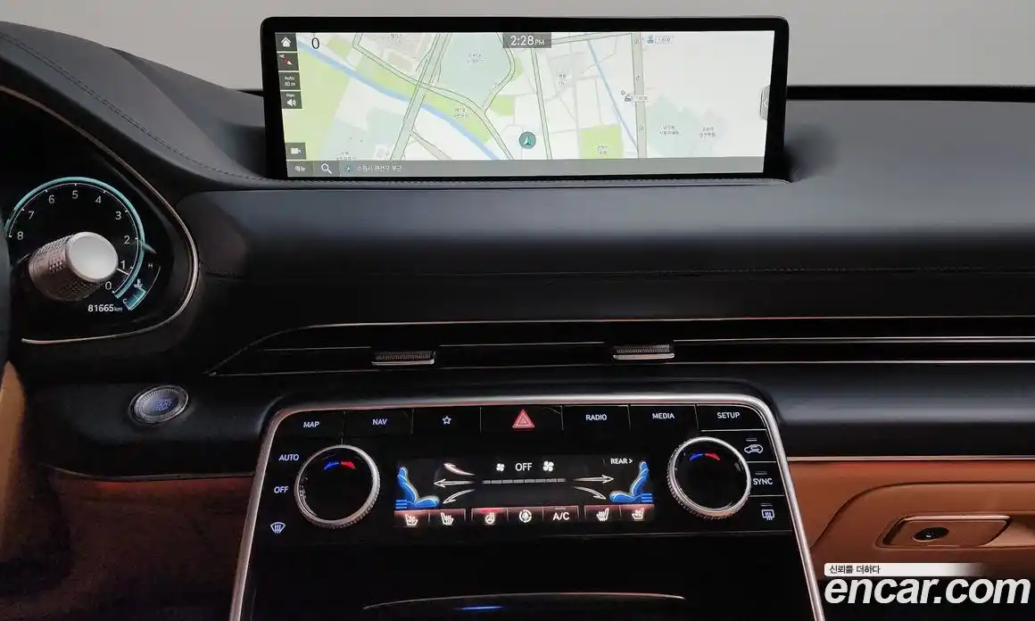 Genesis GV80 2022 2.5 Автомат в Москве № 1010308, фото 15