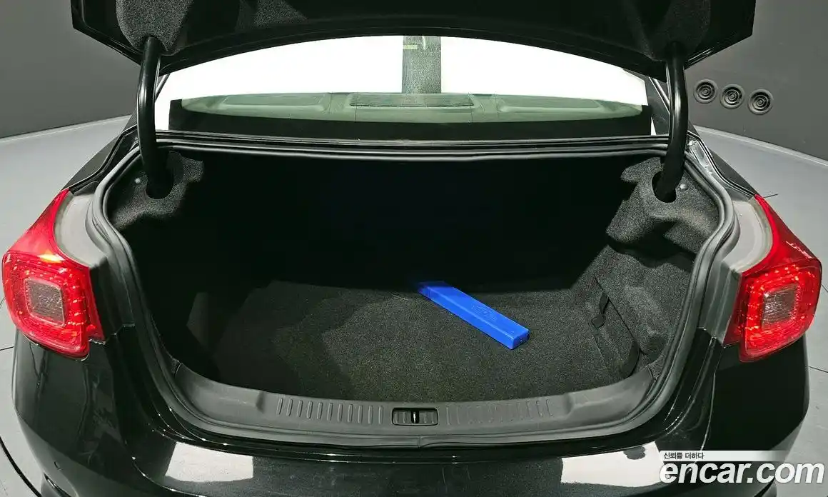 Chevrolet Malibu 2015 2.0 Автомат в Москве № 1012421, фото 20