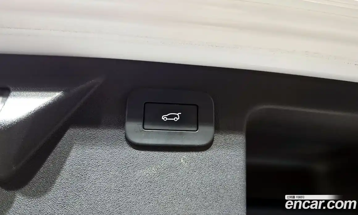 Land Rover Discovery Sport 2022 2.0 гидро в Москве № 1012940, фото 20