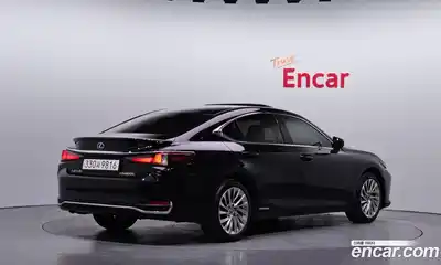 Lexus ES 2022 2.5 гидро в Москве № 1014441, миниатюра 2
