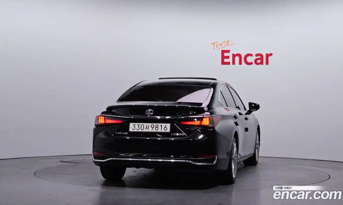 Lexus ES 2022 2.5 гидро в Москве № 1014441, фото 4