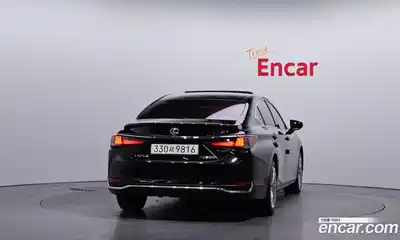 Lexus ES 2022 2.5 гидро в Москве № 1014441, миниатюра 4