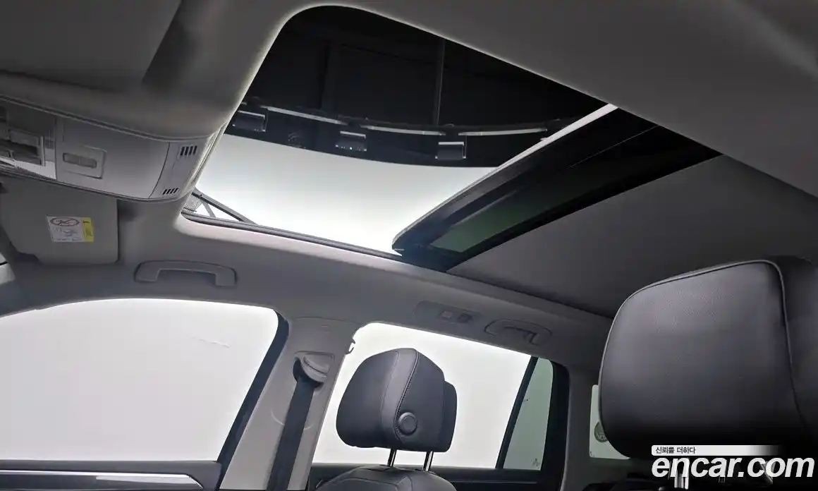 Volkswagen Tiguan 2022 2.0 гидро в Москве № 1014528, фото 18