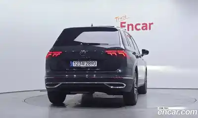 Volkswagen Tiguan 2022 2.0 гидро в Москве № 1014528, миниатюра 4