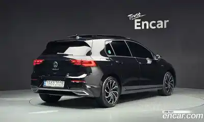 Volkswagen Golf 2022 2.0 гидро в Москве № 1014610, миниатюра 2