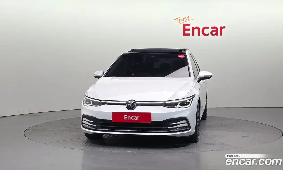Volkswagen Golf 2023 2.0 гидро в Москве № 1014653, фото 3